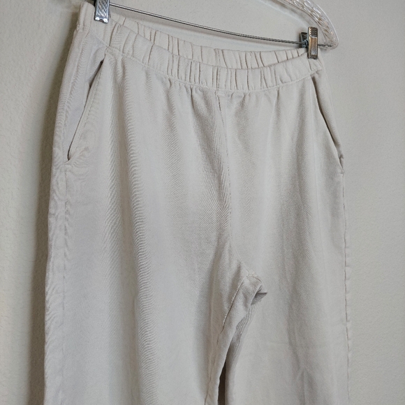 Patagonia Regenerative Organic Cotton Essential Pants Size Large - Picture 2 of 11